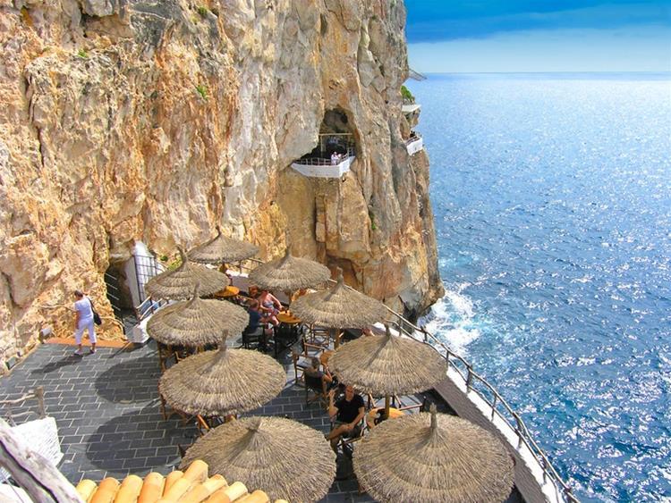 Отель Bahia Park Cala En Porter  Экстерьер фото